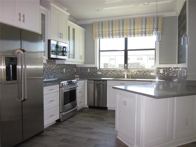 Building Photo - 9109 Fox Sparrow Rd