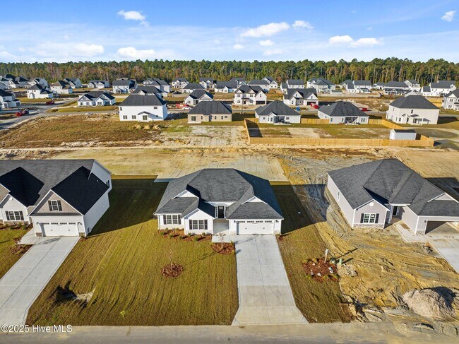 Building Photo - 51 N Ardsley Ln