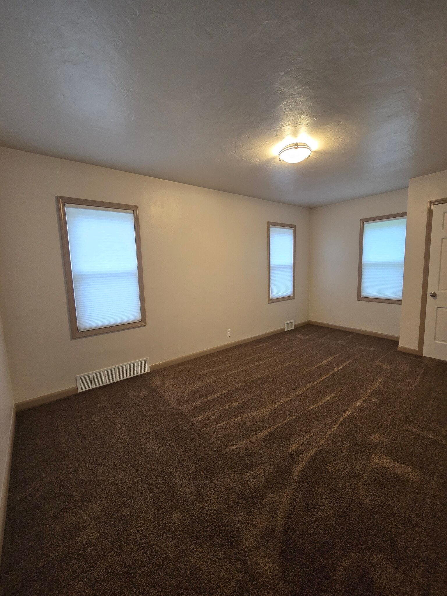 Building Photo - 4267 Stanton Ave