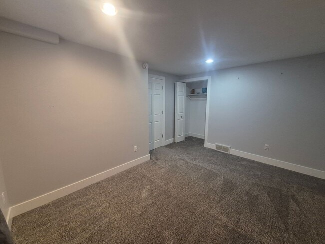 Building Photo - 3581-3583 Peck St SW