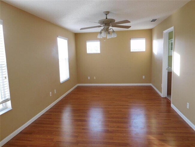 Building Photo - 15903 Bay Vista Dr