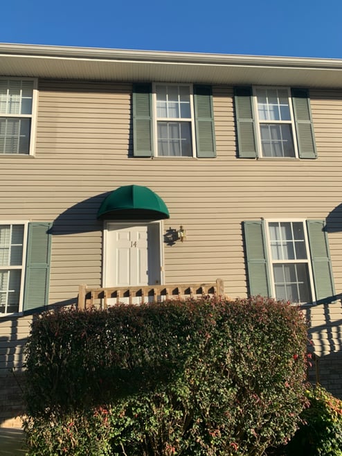 Building Photo - 14 Lake Village Ct