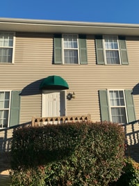 Building Photo - 14 Lake Village Ct