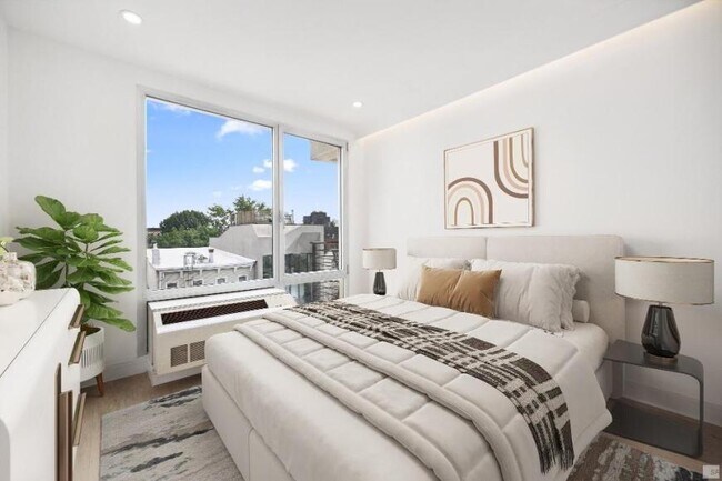 Building Photo - 1 bedroom in Brooklyn NY 11222