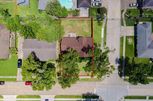 Building Photo - 427 Whitecap Dr