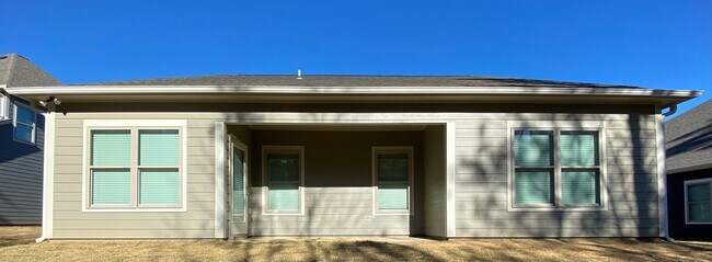 Building Photo - Home for Rent in Jemison, AL!