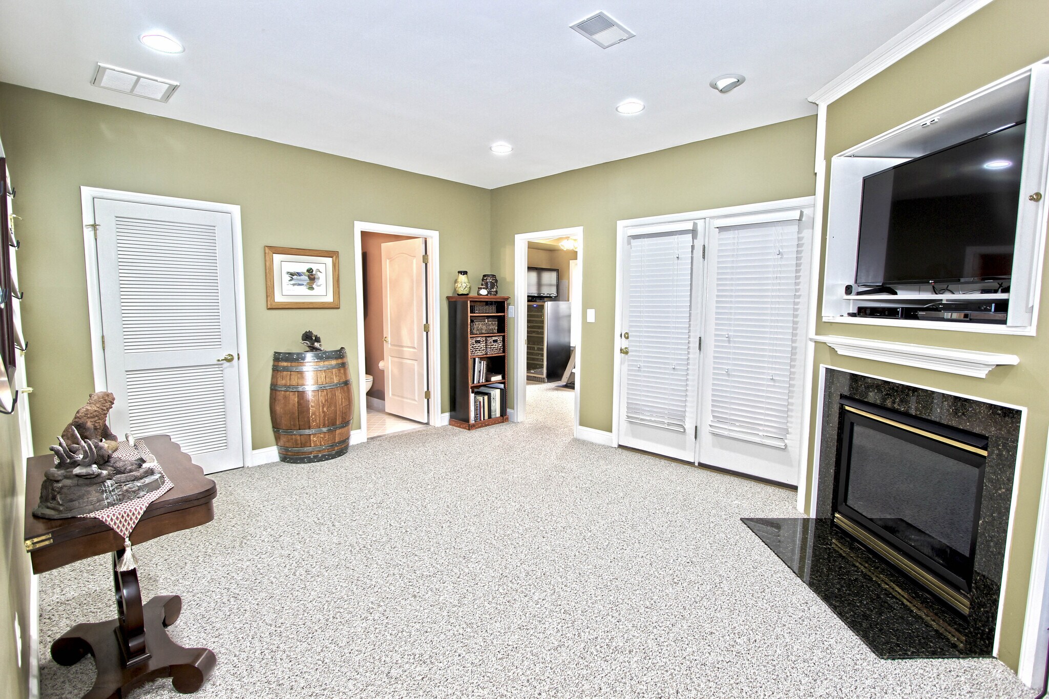 Building Photo - 4083 Walnut Cove Cir