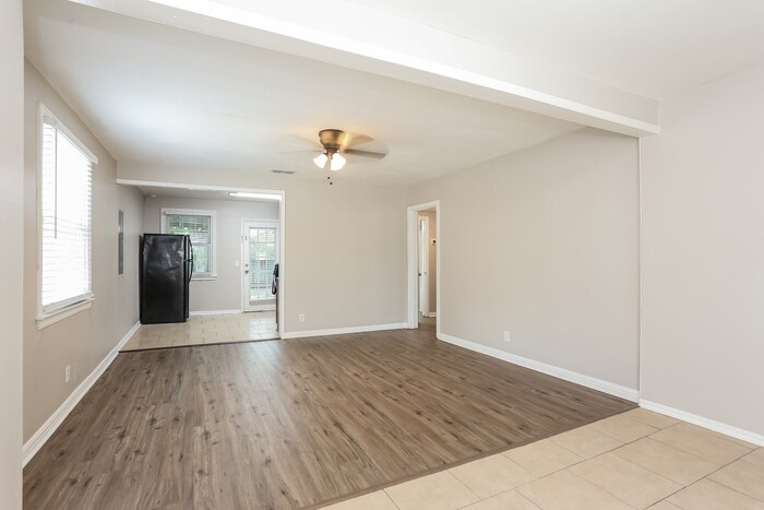 Building Photo - 980 McTyre Ct