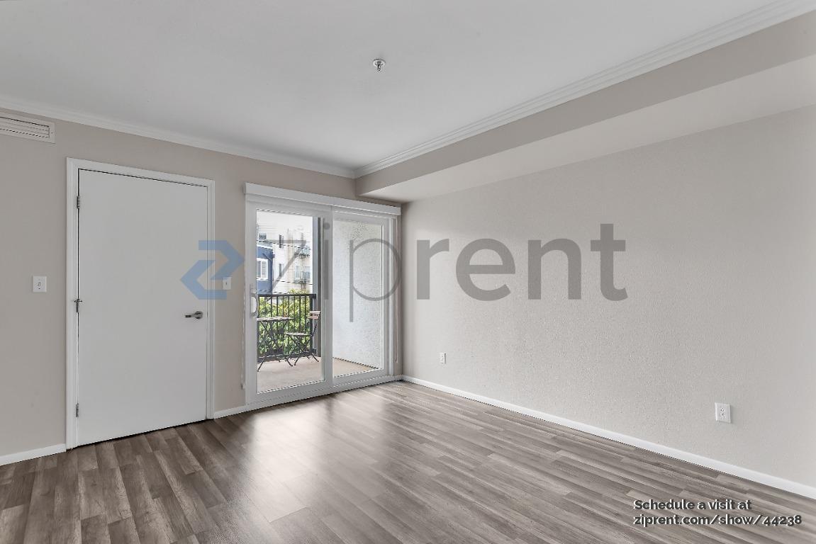 Building Photo - 8400 Oceanview Terrace