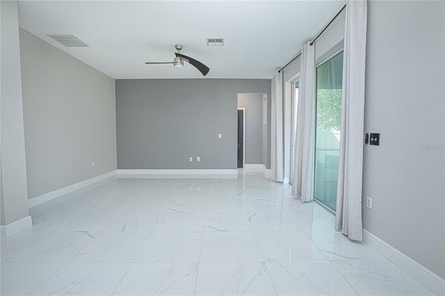 Building Photo - 13141 Moss Park Ridge Dr