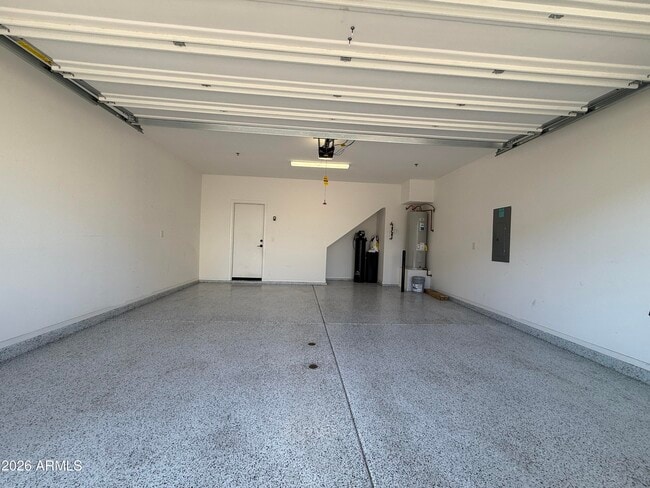 Building Photo - 2628 S Voyager Dr