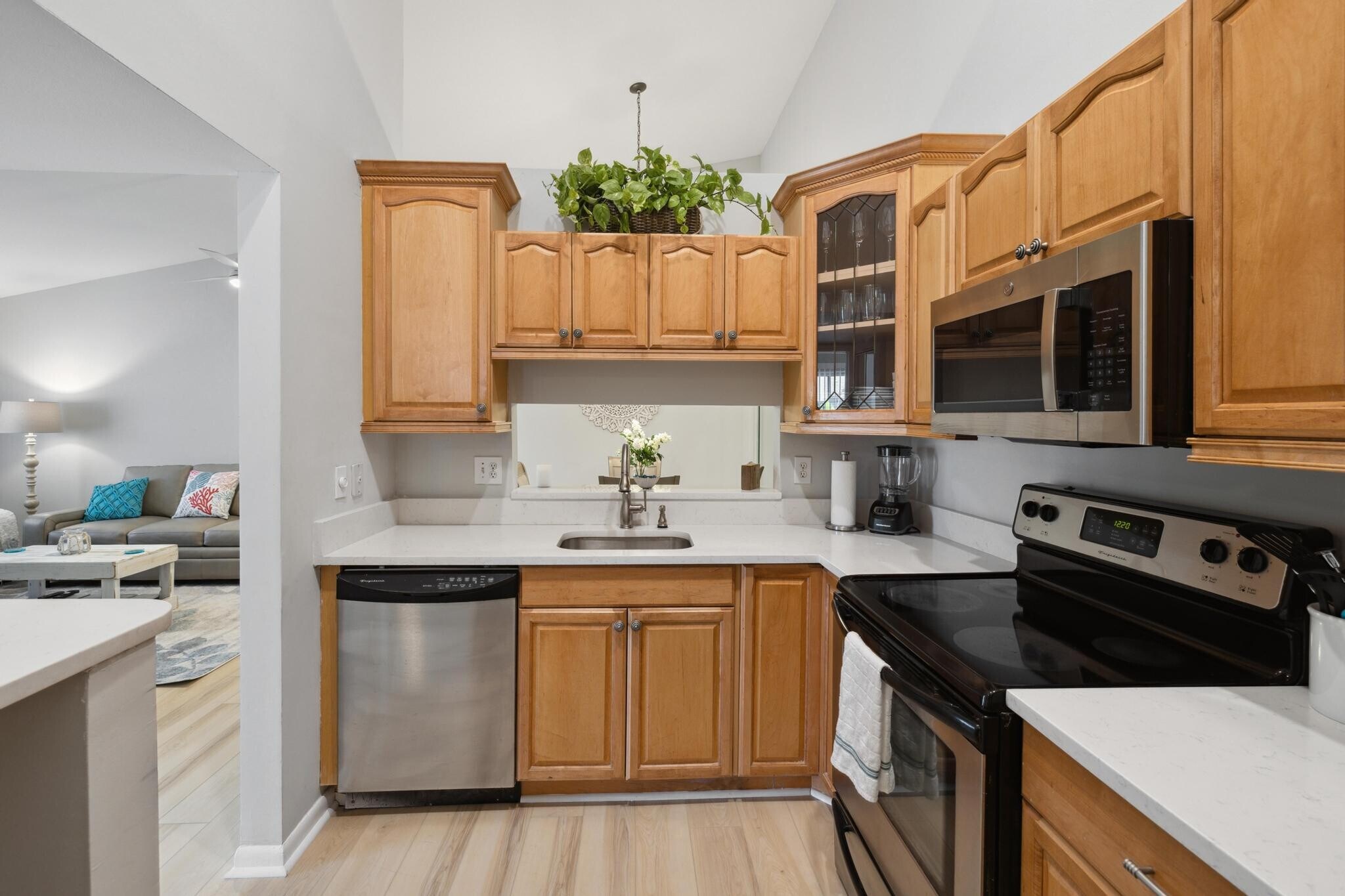 Building Photo - 6271 Chasewood Dr