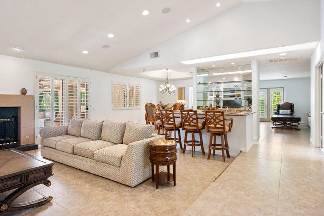 Building Photo - 75951 Kimberly Ln