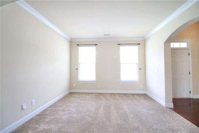 Building Photo - 1143 Park Hollow Ln NE