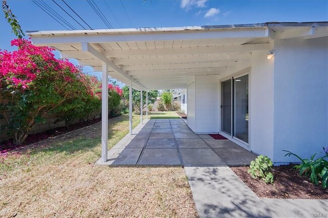 Building Photo - 786 Glenshaw Dr