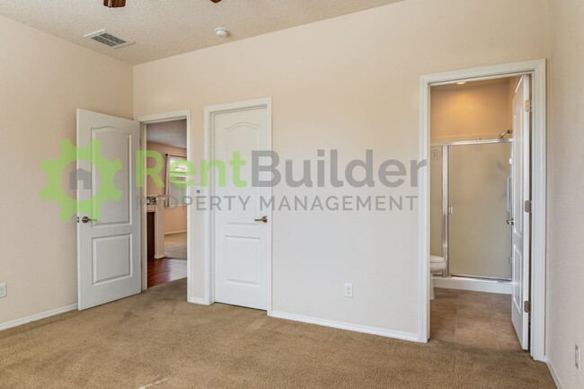 Building Photo - LEASE PENDING – PLEASE APPLY AT YOUR OWN D...