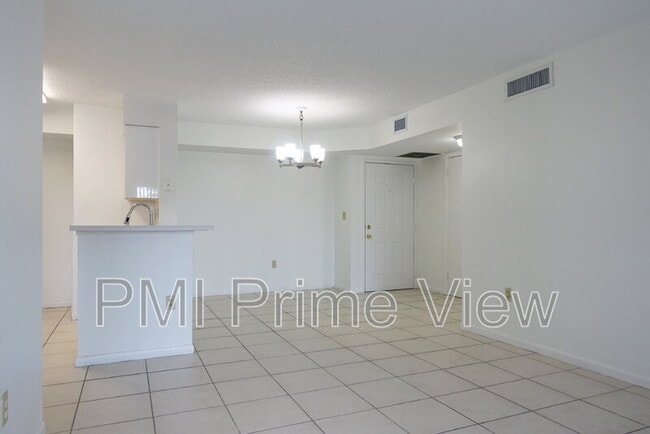 Building Photo - 15221 SW 80th St