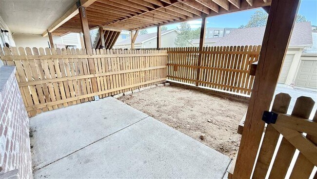 IMG_9502 1 - Table Mountain Townhomes