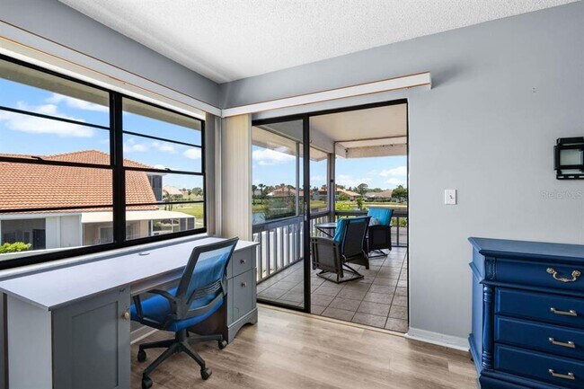 Building Photo - 609 Lively Dr