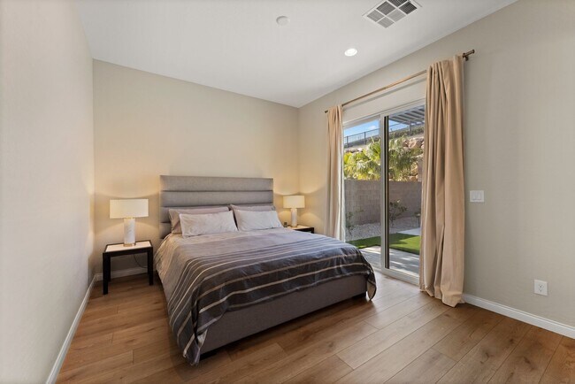 Building Photo - Modern Elegance in Scots Pine – 5-Bedroom ...