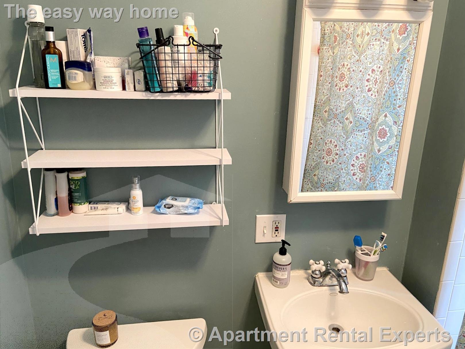 Building Photo - 41 Bay State Ave