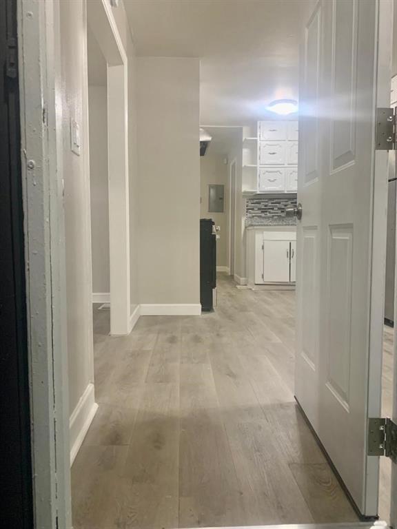 Building Photo - 3535 Fairlane Dr NW