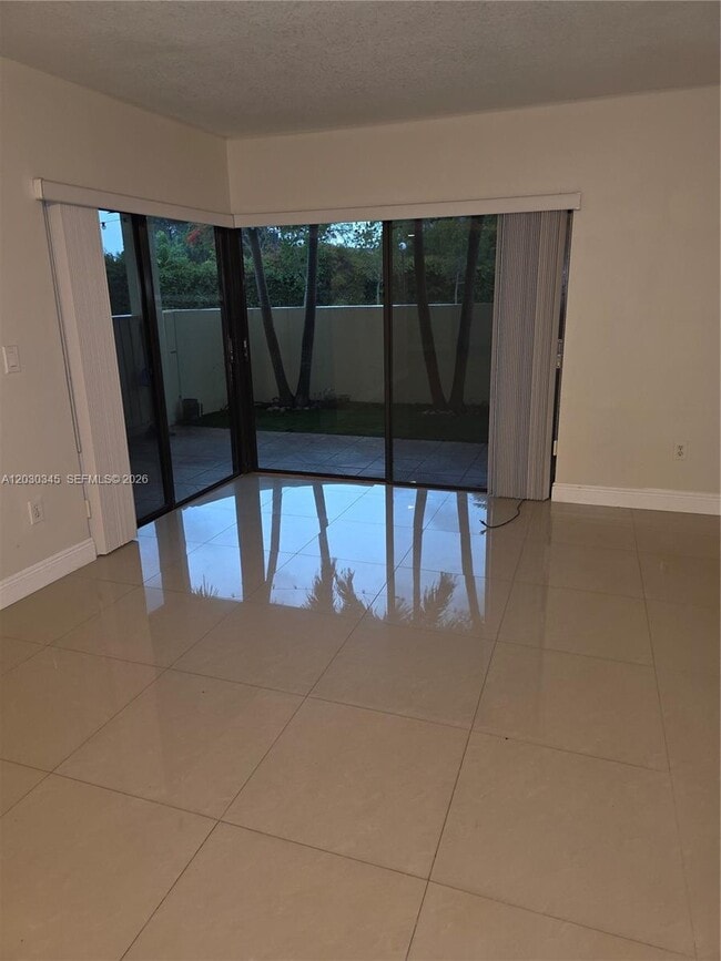 Building Photo - 12932 SW 88th Ln
