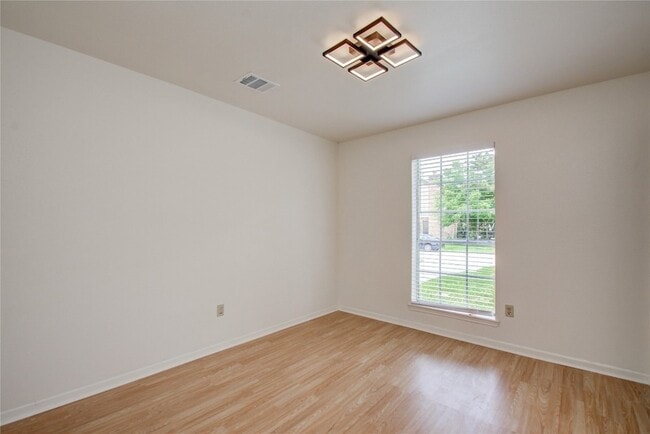 Building Photo - 3514 Quail Meadow Dr