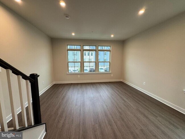 Building Photo - 132 Bethlehem Pl