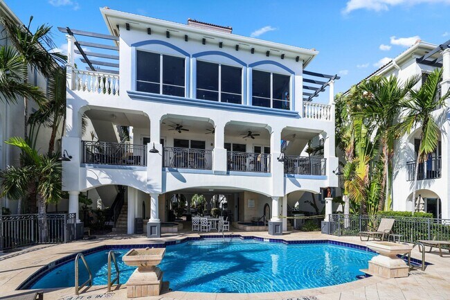 Building Photo - 3111 Waterside Cir
