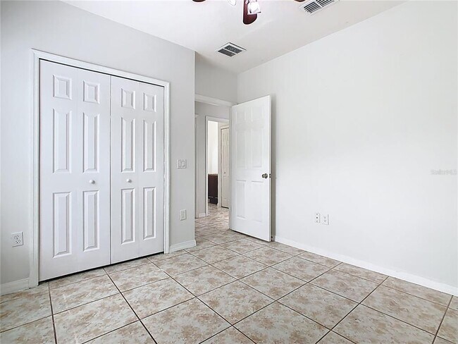 Building Photo - 4044 Marina Isle Dr