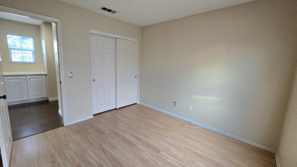 Bedroom 4 - 24125 View Pointe Ln