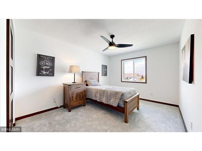 Building Photo - 18001 Walnut Circle