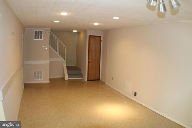 Building Photo - 7012 Galgate Dr