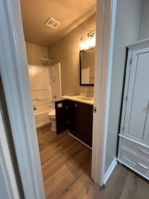 Building Photo - 17107 Westminster Village Ct