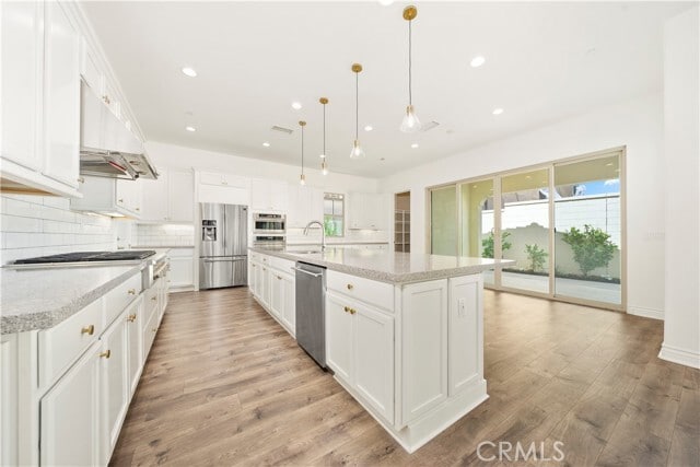 Building Photo - 107 Cordial