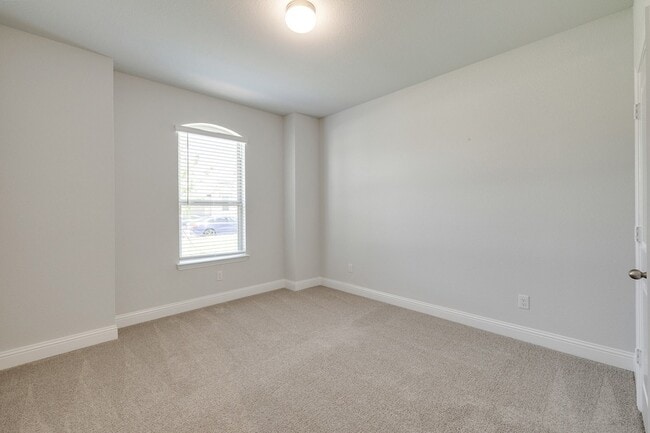 Building Photo - 1216 Blanco Trl