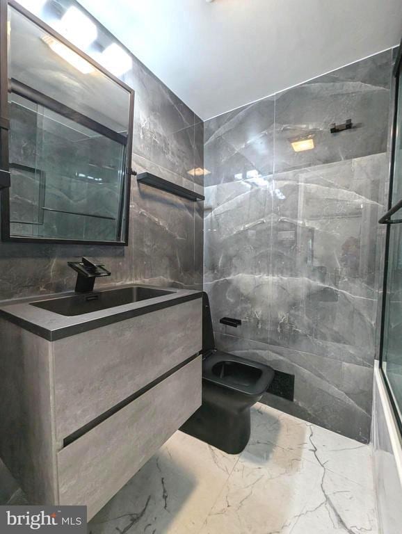 Building Photo - 2208 Wakefield St