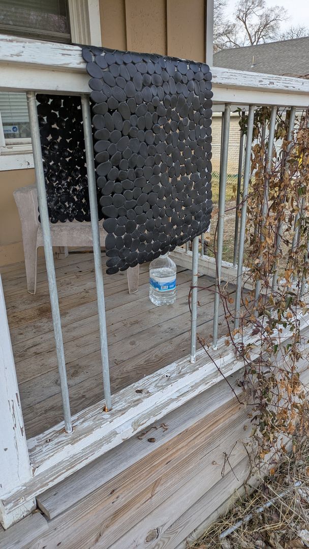 Building Photo - 806 S Saville Ave