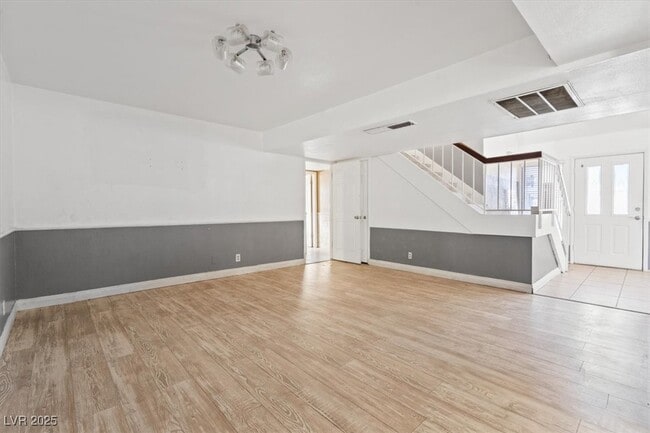 Building Photo - 4602 Inland Ct