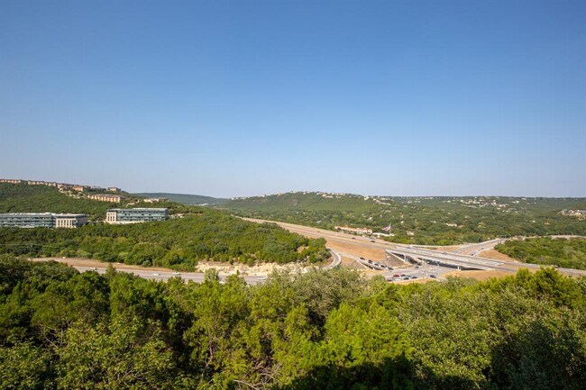 Building Photo - 6000 Shepherd Mountain Cove