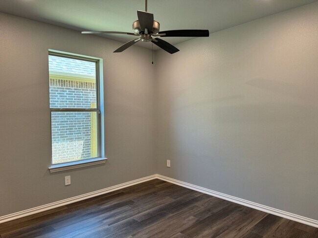 Building Photo - 448 Preston Rdg Dr