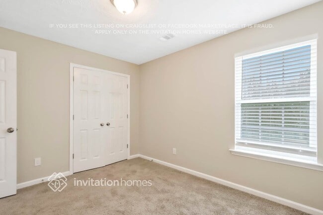 Building Photo - 173 Vinings Dr