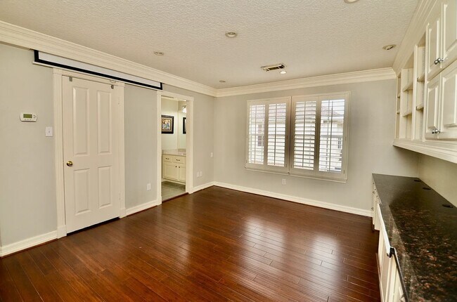 Building Photo - 20610 Autumn Terrace Ln