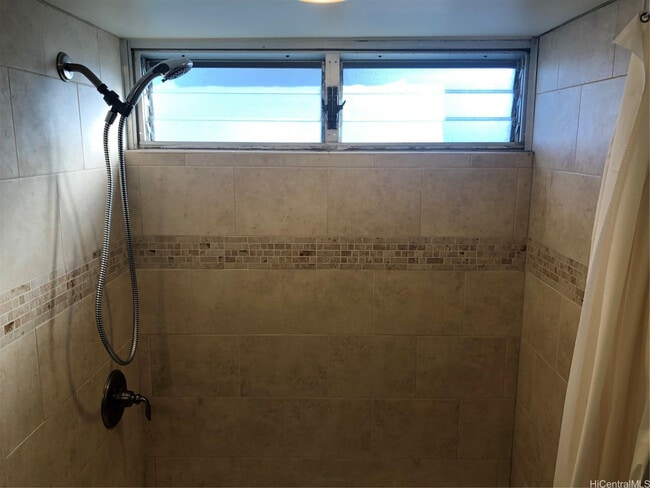 Building Photo - 2525 Date St