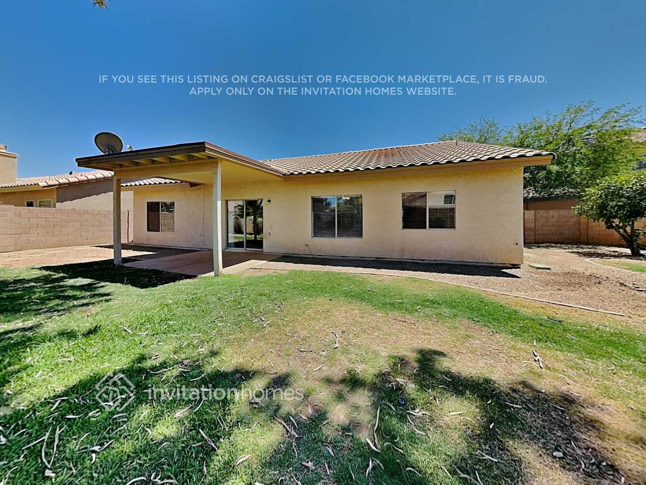 Building Photo - 11634 W Clover Way