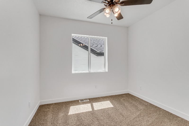 Building Photo - 1302 S 1100 E