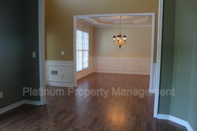 Building Photo - 5045 Tidewater Way