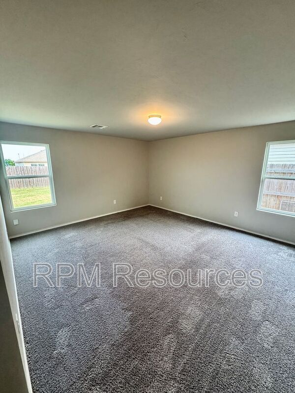 Building Photo - 11816 Jude Way