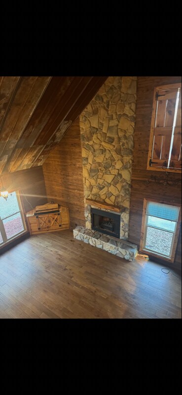 Building Photo - 2042 Mud Rd